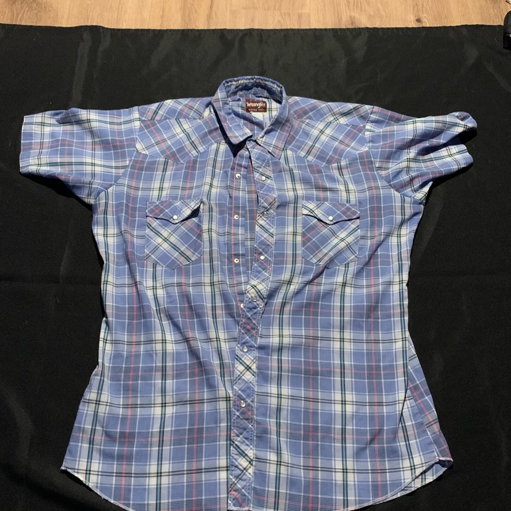 Vintage Wrangler BUTTON UP PEARL STAMPS